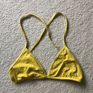 Sunflower yellow print jolyn top!!